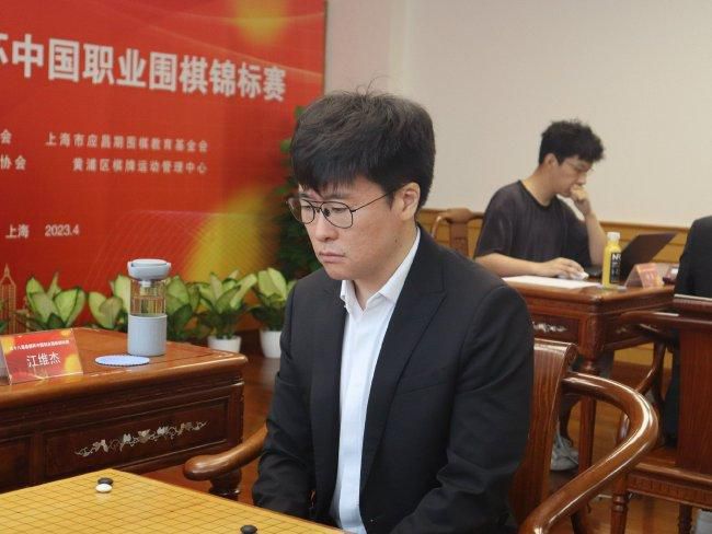 关于提交离婚的原因，基德曼填写的是常见的“无法调和的分歧”。