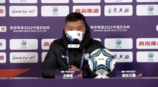 《泰坦尼克号》特别海报曝光 小李、凯特见真情 2012-03-16 自电影3D《泰坦尼克号》宣布确定引进中国，将于4月10日登陆全国影院的消息传开后，引起了中国影迷的高度关注，15日曝光的一款特别版横款海报，重现了电影主人公杰克与露丝生离死别的感人瞬间，而后景中的 3D版《泰坦尼克号》首映火爆 10日公映正式起航 2012-04-10 一百年前的4月10日，满载财富与梦想的“梦之船”泰坦尼克号从英国南安普敦出发，开始了这艘梦幻巨轮的处女航。